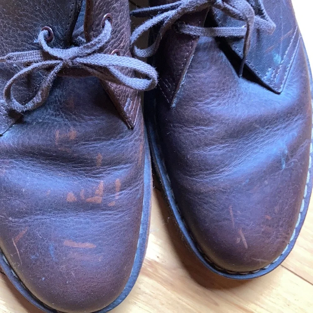 Clarks Men's Brown Leather Chukka Boots